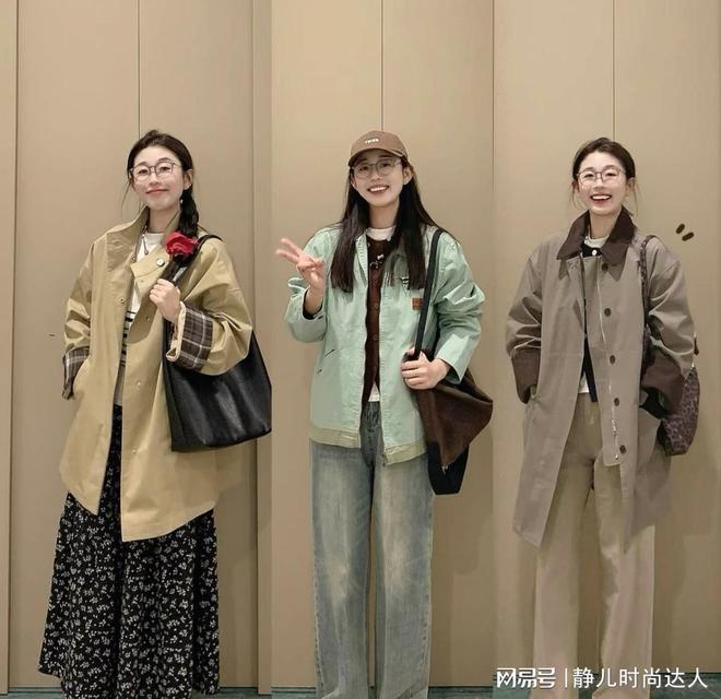 重庆时时彩：秋天外套不需要准备太多，但一定要拥有一件风衣，洒脱又百搭